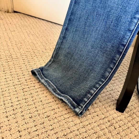 Risen OG Straight Leg Non Distressed Jeans - Picture 2 of 5